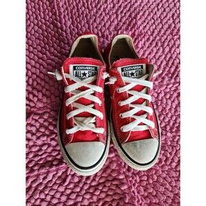 RED Kids' Converse Unisex Chuck Taylor All Star Low Top Kids Sneaker 2.5 youth